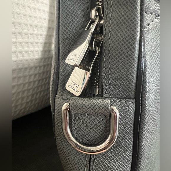 Louis Vuitton Porte Documents Business Bag - Picture 3 of 16